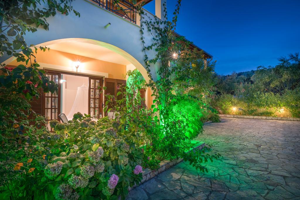 Olga Studios Vasilikí Exterior foto