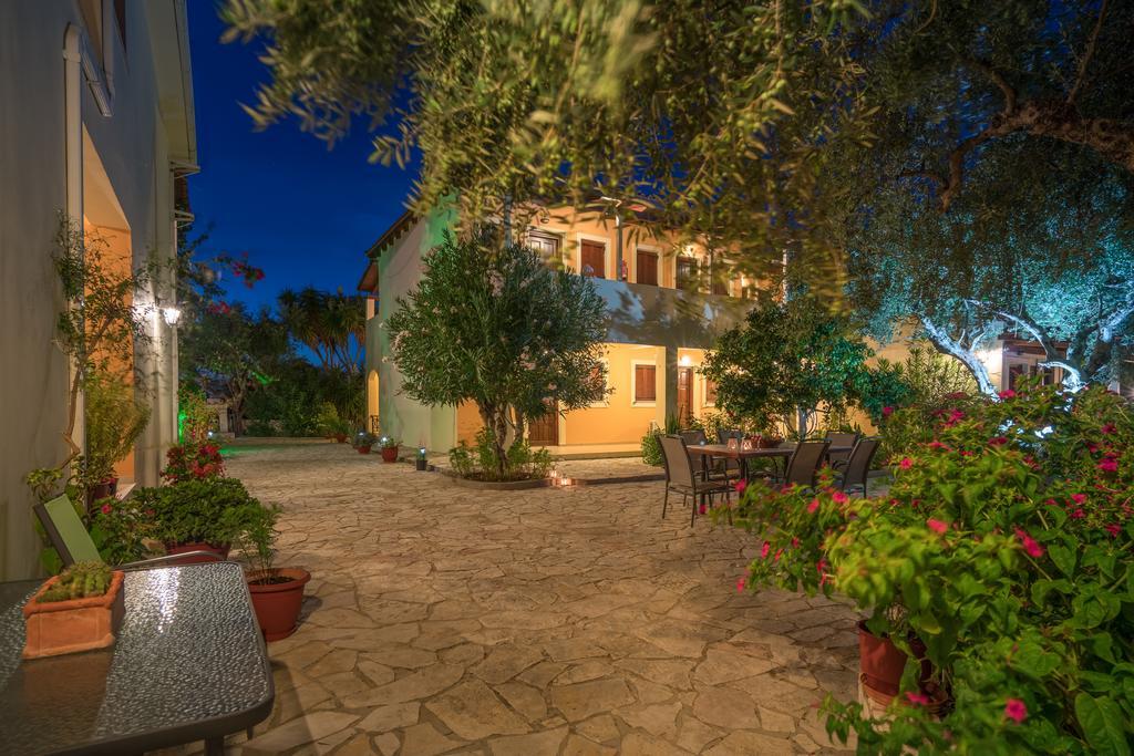 Olga Studios Vasilikí Exterior foto